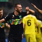 Inter Milan’s Dutch defender Stefan de Vrij celebrates after scoring the 3-1 goal during the UEFA Champions League Group D football match between Inter Milan and FC Sheriff Tiraspol on October 19, 2021 at the Giuseppe-Meazza (San Siro) stadium in Milan. (Photo by Marco BERTORELLO / AFP)