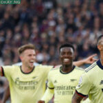 Arsenal’s Brazilian defender Gabriel (R) celebrates with teammates after scoring a goal during the English Premier League football match between West Ham United and Arsenal at the London Stadium, in London on May 1, 2022. Ian Kington / IKIMAGES / AFP