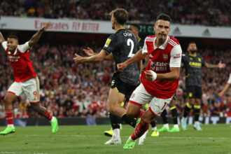 Arsenal’s Brazilian midfielder Gabriel Martinelli celebrates scoring the team’s second goal during the English Premier League football match between Arsenal and Aston Villa at the Emirates Stadium in London on August 31, 2022. (Photo by ADRIAN DENNIS / AFP)