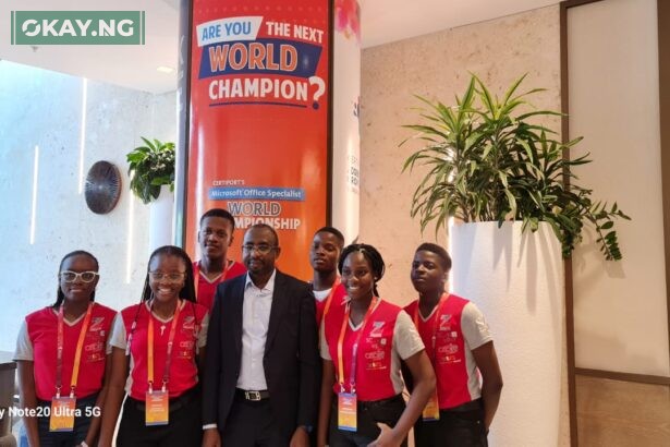 DG NITDA, Kashifu Inuwa in a group photograph with the Six Nigerian Students who participated at the Microsoft Office Specialist World Championship (MOSWC) du4ing the Council on Global Partner Summit held at Orlando, Florida, United States of America.