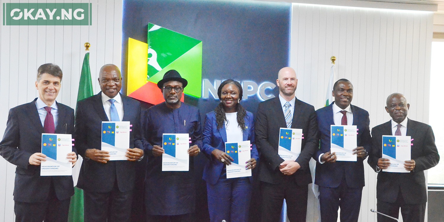 Heads of the NCDMB, NNPC Ltd and five international oil and gas companies after signing the Service Legal Agreement on reducing contracting cycle to 6 months