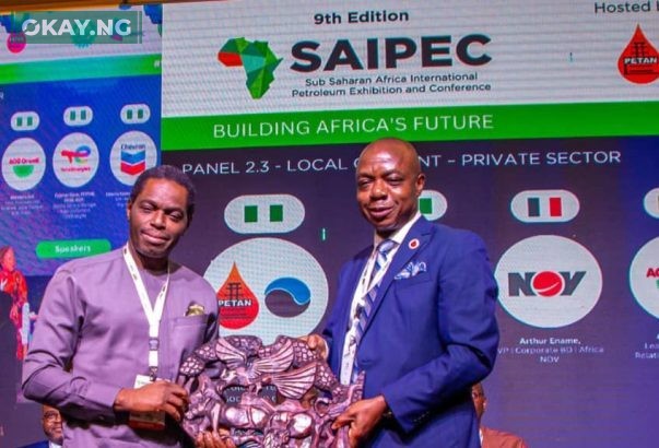 General Manager, Nigerian Content Development, The Shell Petroleum Development Company of Nigeria Limited (SPDC), Olanrewaju Olawuyi and Chairman, Petroleum Technology Association of Nigeria (PETAN), Wole Ogunsanya at the 9th Sub-Saharan Africa International Petroleum Exhibition and Conference (SAIPEC) in Lagos on Wednesday