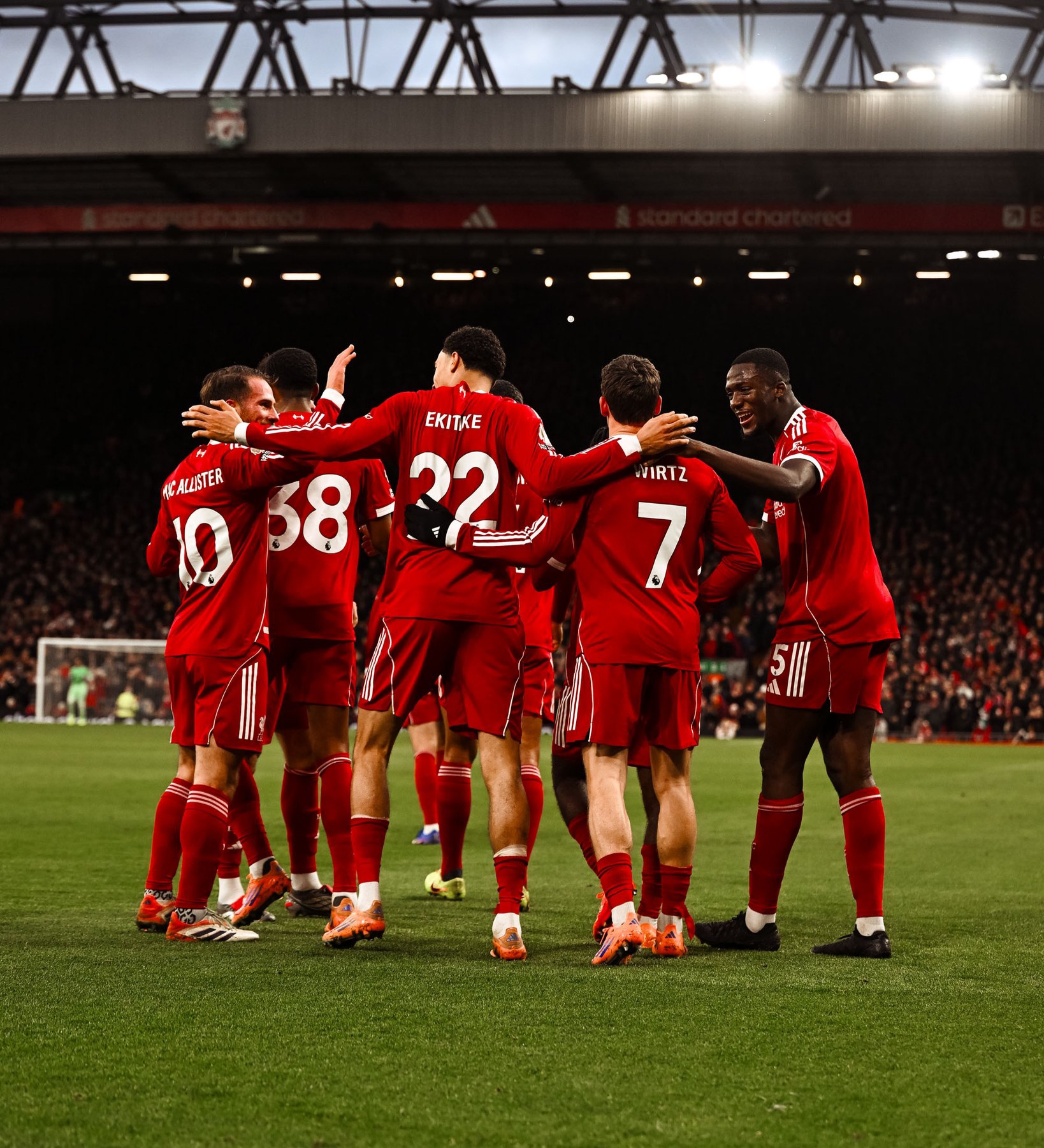 Liverpool Beat Wolves 2-1 to Extend Premier League Winning Streak
