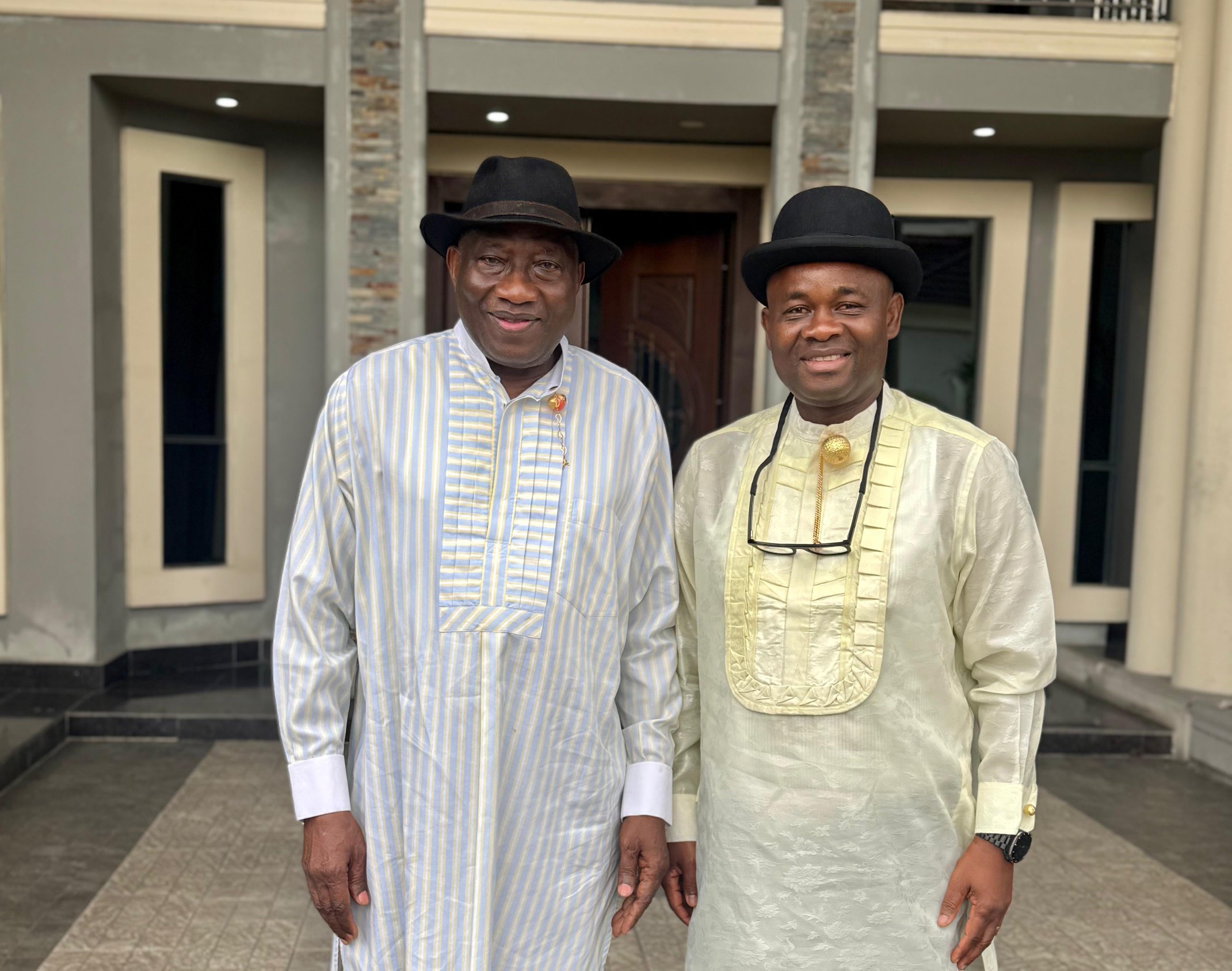 Goodluck Hosts New Bayelsa Deputy Governor Peter Akpe in Yenagoa